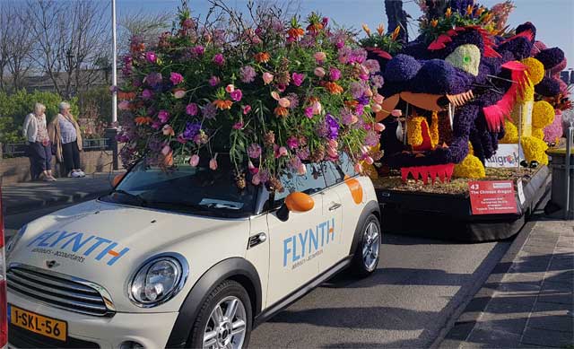 Парад Блюменкорсо - голландский цветочный карнавал